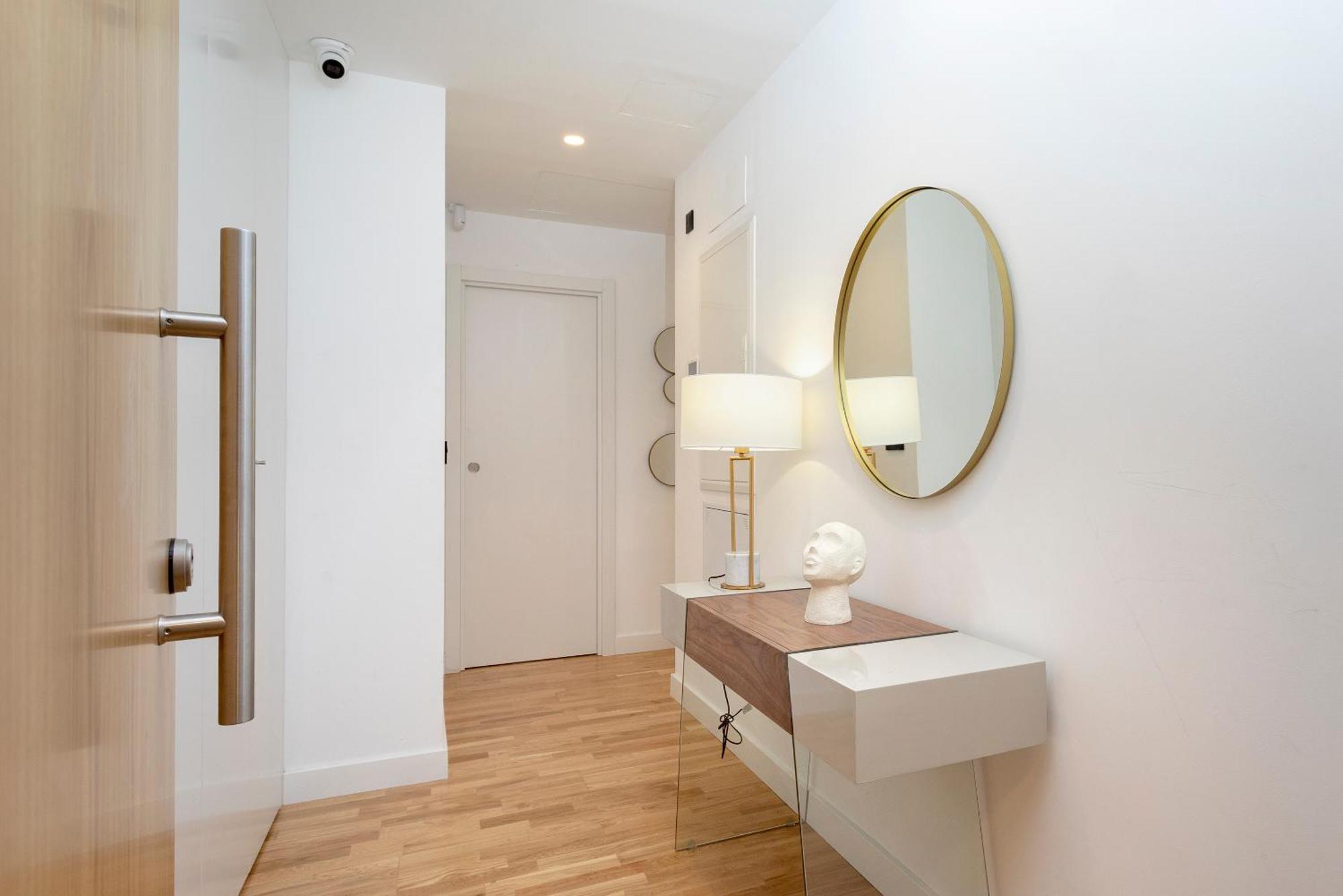 Malagueta Beach Front Luxury Apartment By Rent Me Málaga Exterior foto